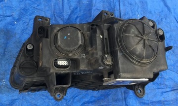 CHRYSLER 300C THEMA 11 12 SVĚTLO ZADNÍ PRAVÁ EVROPA