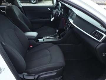 Kia Optima II Kombi Facelifting 1.6 VGT CRDi 136KM 2019 Kia Optima 1.6 CRDi, Automat, Navi, Klima, zdjęcie 8