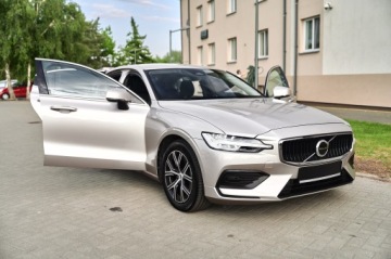 Volvo S60 III Sedan Facelifting 2.0 B4 197KM 2024 17tyś, PRZEBIEG_____4 SZTUKI W OFERCIE, zdjęcie 19