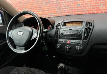 Kia Ceed I Hatchback 1.4 109KM 2007 Kia Ceed Salon PL Hak Super stan Gwarancja w cenie Warszawa VLDK 1.4, zdjęcie 5