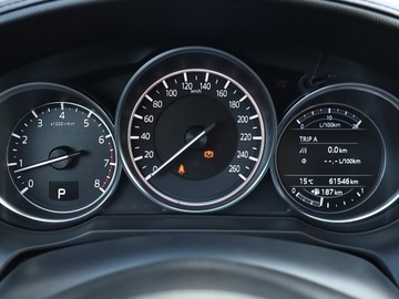 Mazda 6 III Sedan Facelifting 2016 2.5 SKYACTIV-G I-ELOOP 192KM 2017 Mazda 6 2.5 Skyactiv-G, Salon Polska, Serwis ASO, zdjęcie 10