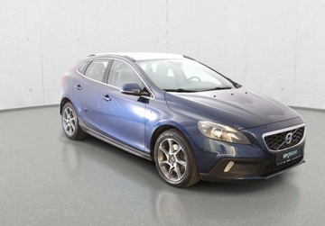Volvo V40 II Cross Country 2.0 D2 DRIVE-E 120KM 2016 Volvo V40 D2 Drive-E Ocean Race 2016 Od RiA 2.0 Diesel 120KM, zdjęcie 4