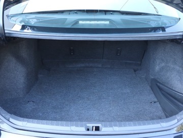 Toyota Corolla X Sedan Facelifting 1.6 Valvematic 132KM 2012 Toyota Corolla 1.6 Valvematic, Salon Polska, zdjęcie 12