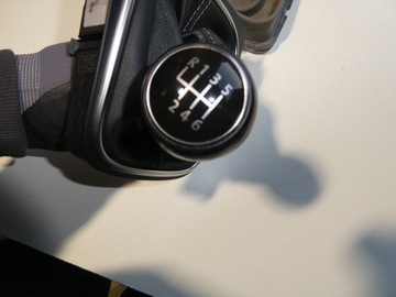 СИЛЬФ РУЧКИ ПЕРЕДАЧ VW GOLF VI V 1K0711113CG