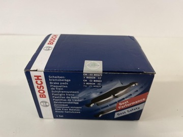 Bosch 0 986 424 437 Zestaw klocków hamulcowych
