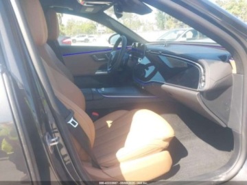 Mercedes Klasa E W214 2025 Mercedes-Benz Klasa E 350, 2025r., 2.0L 2.0 Benzyna 255KM, zdjęcie 8