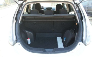 Nissan Leaf I Hatchback 5d Facelifting Elektryczny 109KM 2016 Nissan Leaf Elektryczny 109KM, zdjęcie 11