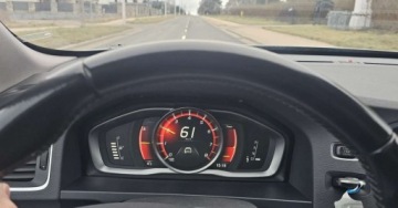 Volvo V60 I 2016 Volvo V60 2.0 Moc 240 KM benzyna - GAZ 2.0 Benzyna 240KM, zdjęcie 20