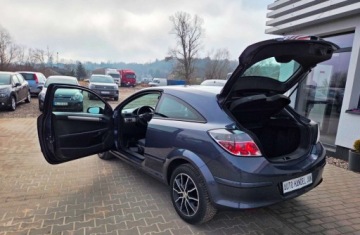 Opel Astra H Hatchback 5d 1.4 TWINPORT ecoFLEX 90KM 2008 Opel Astra Opel Astra GTC 1,4 Ben 90km 1.4 Benzyna 90KM, zdjęcie 26