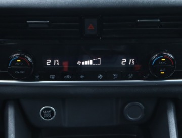 Nissan Qashqai III Crossover 1.3 DIG-T MHEV 158KM 2023 Nissan Qashqai 1.3 DIG-T MHEV, Salon Polska, zdjęcie 14