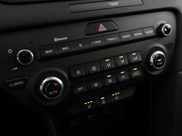 Kia Sportage IV SUV Facelifting 1.6 GDI 132KM 2020 Kia Sportage Business Class niski przebieg navi, zdjęcie 26