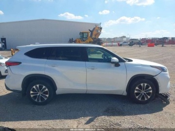 Toyota Highlander III 2022 Toyota Highlander XLE 2022 3.5l 3.5 Benzyna 295KM, zdjęcie 6