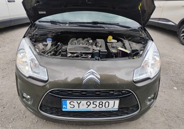 Citroen C3 II 2013 Citroen C3 2013r, 1.2 Benzyna. Uszkodzony lewy bok i lekko prawy tyl. Jezd, zdjęcie 4