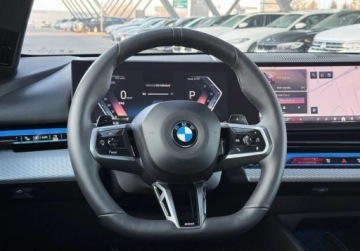 BMW Seria 5 G90-91 2025 BMW Seria 5 I wlasciciel Hak M Sport Gwarancja Bezwypadkowy FVAT23, zdjęcie 14