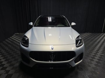 Maserati 2023 Maserati Grecale Modena 2023 2.0 Benzyna 325KM, zdjęcie 9