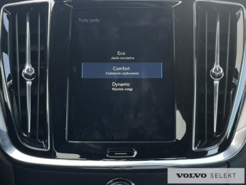 Volvo S60 III Sedan 2.0 T4 190KM 2020 Volvo S60 FV23% SalonPL T4 RDesign High Beam BLIS, zdjęcie 21