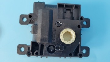 МОТОР ОБОГРЕВАТЕЛЯ COROLLA E21 063800-2031