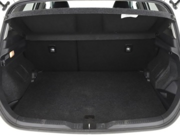 Toyota Auris II Hatchback 5d Facelifting 1.8 Hybrid 136KM 2018 Toyota Auris kamera grzane fotele tempomat, zdjęcie 19