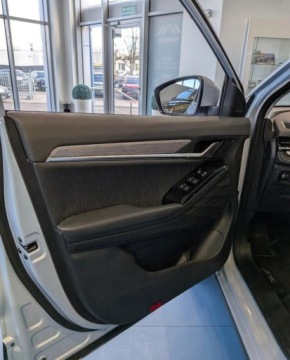 JAC JS6 2026 JAC JS6 Kompaktowy przestronny suv 1.5 Benzyna 174KM, zdjęcie 10