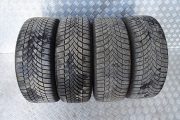 FORD FOCUS MK4 KOLA RÁFKY HLINÍK PNEUMATIKY 215/50 R17 17X7J ET50 18-