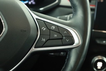 Renault Captur II 2021 Renault Captur E-Tech Plug-in, Salon Polska, zdjęcie 13