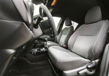 Toyota Yaris III Hatchback 5d Facelifting 2017 1.5 Dual VVT-iE 111KM 2018 Toyota Yaris Selection, Tempomat, Kamera cofania, 2 strefowa klimatyzacja,, zdjęcie 6