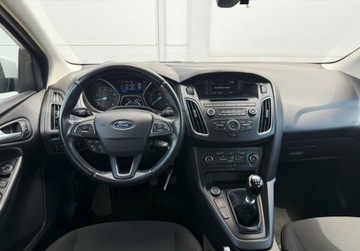 Ford Focus III Sedan Facelifting 1.0 EcoBoost 125KM 2017 Ford Focus 1.0 EcoBoost 125KM SalonPL FV23 Benzyna 125KM, zdjęcie 18
