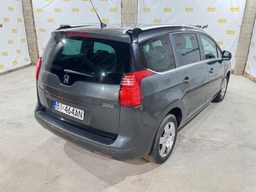 Peugeot 5008 I Minivan 1.6 HDi FAP 115KM 2013 Peugeot 5008 Style 1.6hdi 115KM 7-osob Sprawdz 1.6 Diesel 115KM, zdjęcie 31