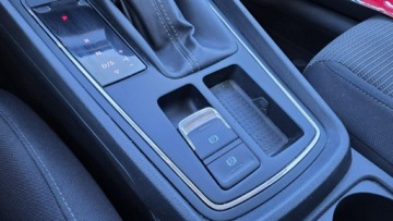 Seat Leon III ST Facelifting 1.6 TDI 115KM 2018 Seat Leon ledy automat mały przebieg nowy, zdjęcie 10