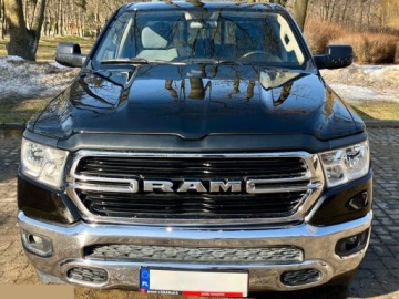 Dodge Ram V 2019 Dodge RAM 5.7 Benzyna 390KM 4x4 2019r Homologacja ciężarowa, zdjęcie 11