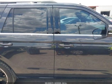 Ford Expedition III 2022 Ford Expedition Limited 2022 3.5l 3.5 Benzyna 400KM, zdjęcie 6