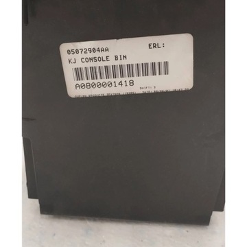 JEEP CHEROKEE KJ LOKETNÍ OPĚRKA 05072904AA