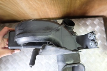 SUZUKI OE 53K-A01 POUZDRO FILTRU VZDUCHU