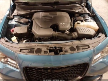 Chrysler 300C II 2022 Chrysler 300 Touring L 2022 3.6l 3.6 Benzyna 292KM, zdjęcie 8