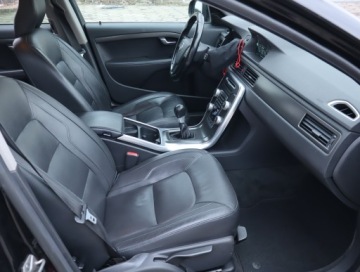 Volvo V70 III Kombi Facelifting 2.0 D3 136KM 2015 Volvo V70 D3, Skóra, Navi, Klima, Klimatronic, zdjęcie 8