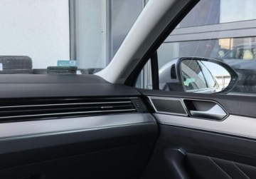 Volkswagen Passat B8 Variant Facelifting 2.0 TDI SCR 200KM 2022 Volkswagen Passat Variant Hak IQ.Light Travel Assist Kamery 360 Salon P, zdjęcie 18