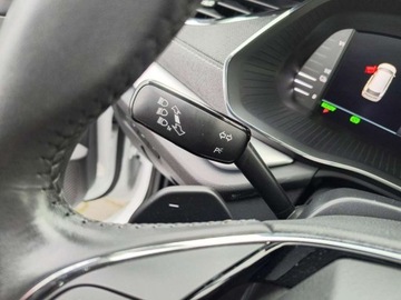 Skoda Octavia IV Kombi Plug-in 1.4 TSI iV Plug-In Hybrid 204KM 2021 Skoda Octavia serwis ASO 1.4hybryda 204KM bezwypadkowy pakiety SmartLink h, zdjęcie 24