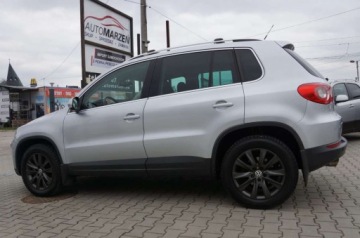 Volkswagen Tiguan I SUV 2.0 TDI CR DPF 140KM 2009 Volkswagen Tiguan 2.0 TDI CR 140 KM, 4x4, Klimatronic, Biksenon, Hak, Salo, zdjęcie 4