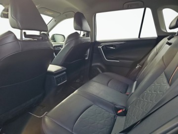 Toyota RAV4 V SUV 2.5 Hybrid Dynamic Force 222KM 2022 Toyota RAV 4 2.5 222KM 1WŁ SalonPL VAT23 Urban Kha, zdjęcie 13