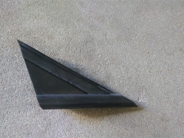 TRÓJKĄT BŁOTNIKA SEAT LEON III 5F0 PRAWY