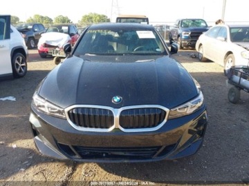 BMW Seria 3 G20-G21 2024 BMW Seria 3 2024r, 330I, XDrive, 2.0L 2.0 Benzyna 255KM, zdjęcie 2