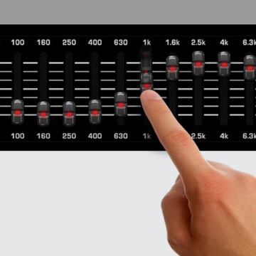 Behringer FBQ6200HD - Устранитель обратной связи