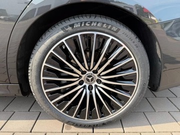 Mercedes Klasa E W214 Sedan 2.0 220d 197KM 2025 E Klasa 220 d 4-Matic AMG 2.0 197KM 2025, zdjęcie 15