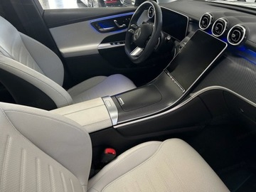 Mercedes GLC C254/X254 Coupe 2.0 300 258KM 2025 MERCEDES-BENZ GLC 300 4-Matic AMG Line 2.0 (258KM) 2025, zdjęcie 7