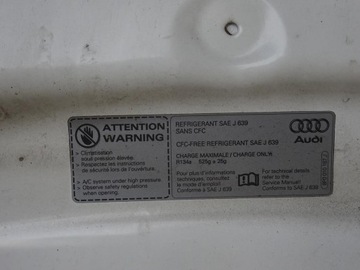 AUDI A3 8P FACELIFT 08-12 KAPOTA KRYT MOTORU OEM LY9C