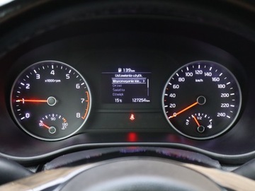 Kia Sportage IV SUV Facelifting 1.6 T-GDI 177KM 2019 Kia Sportage 1.6 T-GDI, Salon Polska, Serwis ASO, zdjęcie 10