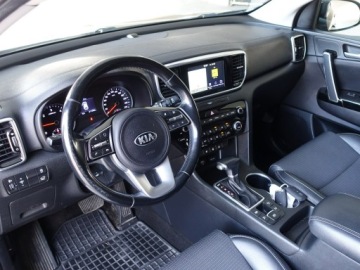 Kia Sportage IV SUV Facelifting 1.6 CRDI 136KM 2018 Kia Sportage Salon Polska/Automat/Panorama, zdjęcie 10