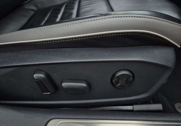 Volkswagen Arteon Fastback Facelifting 2.0 TDI SCR 150KM 2021 Volkswagen Arteon Elegance 2.0TDI 150KM Webasto Skora DCC Hak EL.Fotele Ka, zdjęcie 13