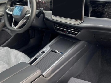 Volkswagen Passat B8 Variant Facelifting 1.5 TSI EVO 150KM 2025 Passat Business Plus 1.5 TSI mHEV DSG 150KM 2025, zdjęcie 5