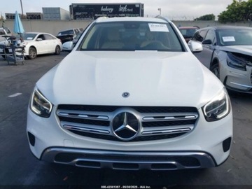 Mercedes GLC C254/X254 2022 Mercedes-Benz GLC 300 suv 2.0 Benzyna 255KM, zdjęcie 1